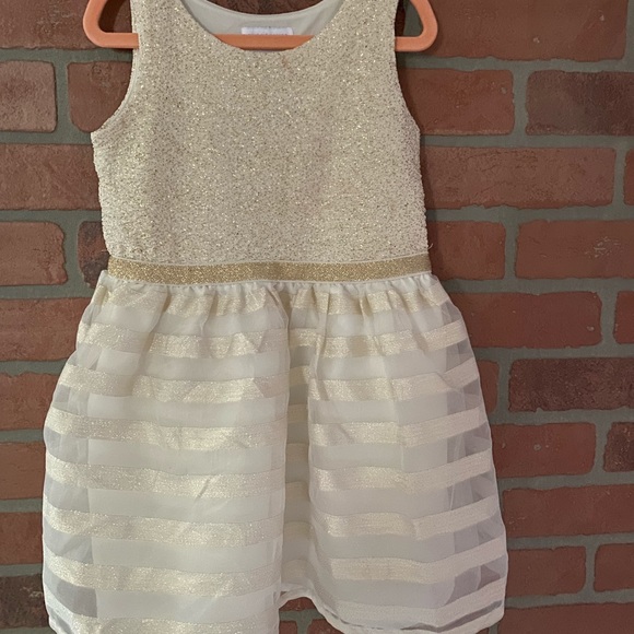 The Children’s Place size 5T dress
